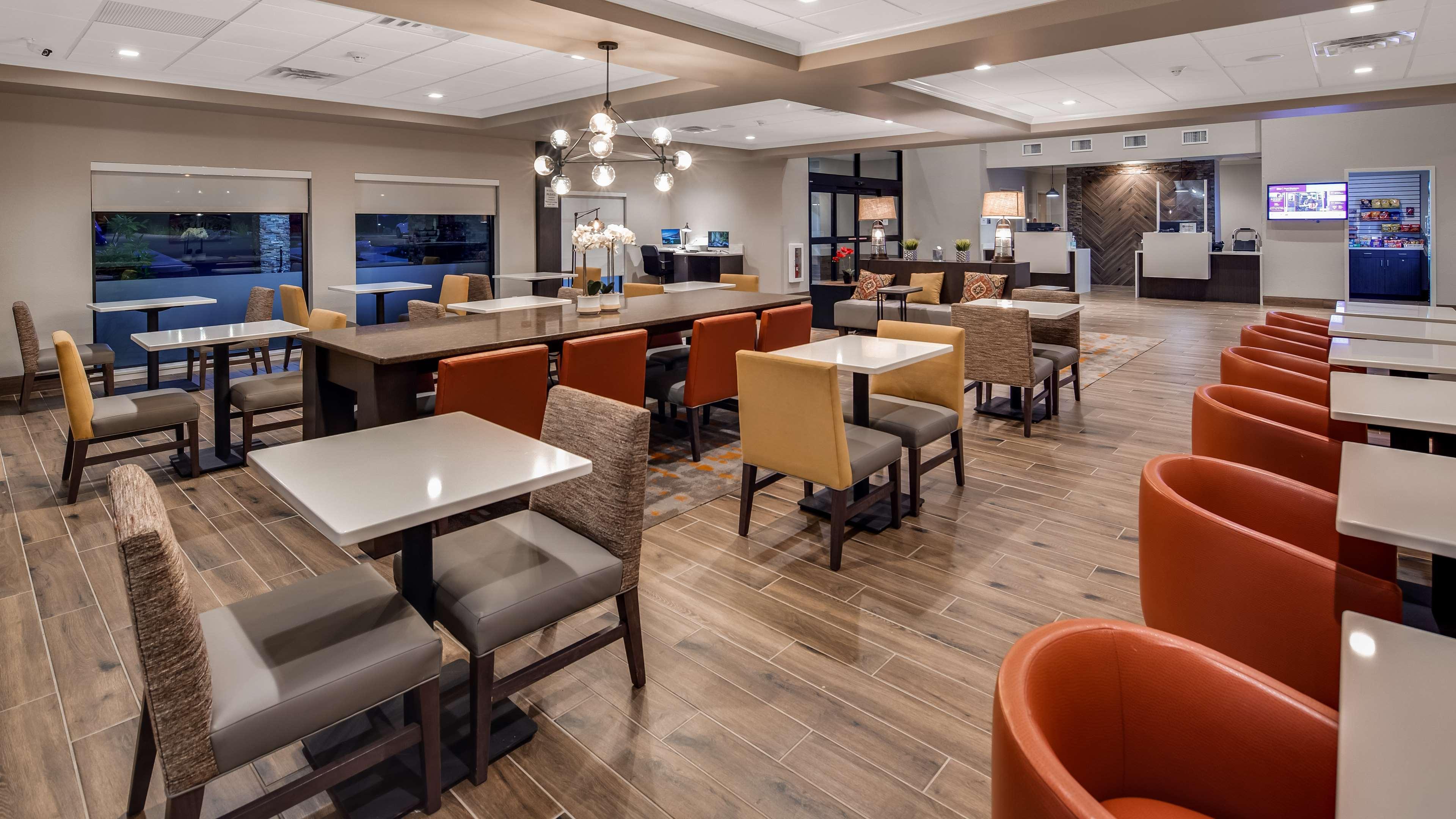 Best Western Plus Elizabethtown Inn & Suites Екстер'єр фото